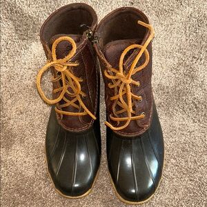 Sperry Brown and Black Boots with Tan Laces